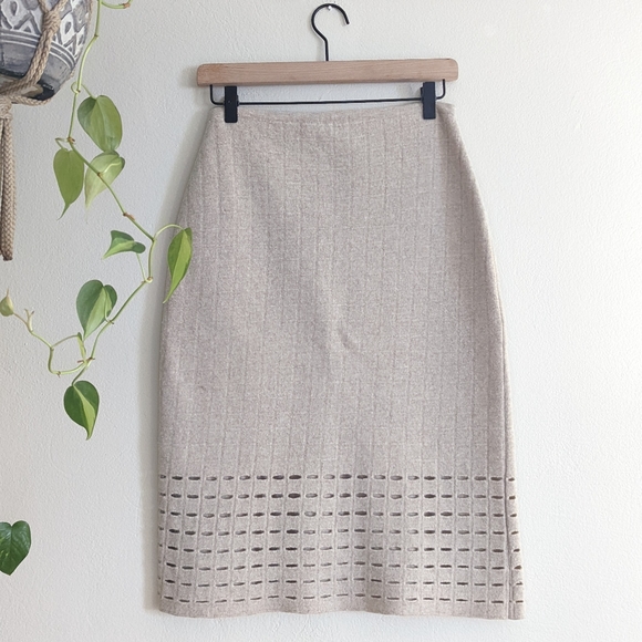 TSE | Felted Tile Skirt + Tile Top Italian Wool | Luxury - Picture 3 of 15